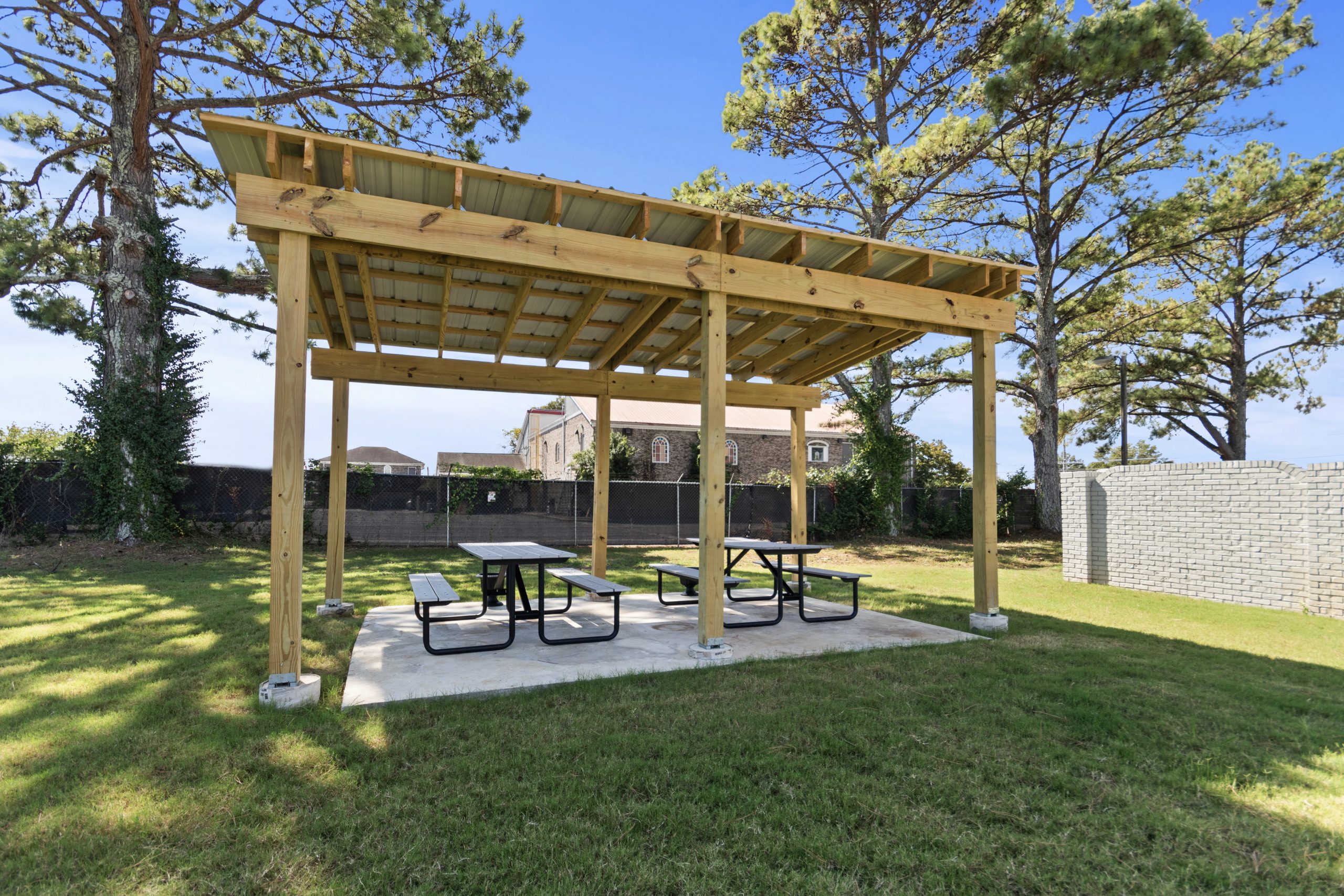 DaybreakSuitesHuntsville Outdoor Seating
