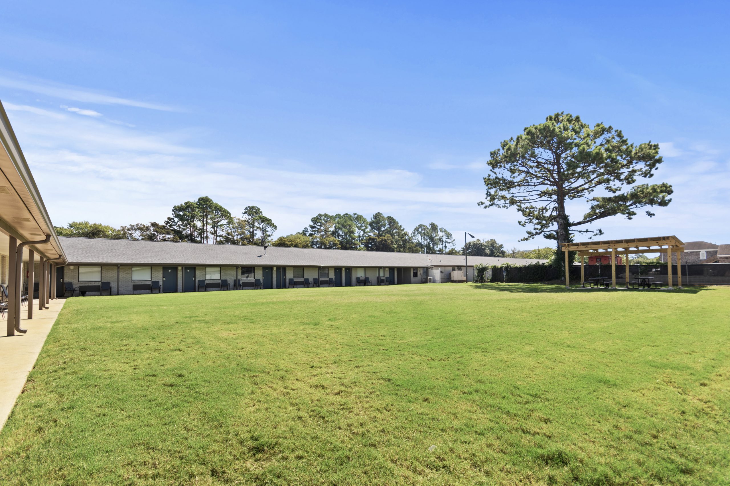 Picture of Courtyard for playing at Daybreak Suites Huntsville